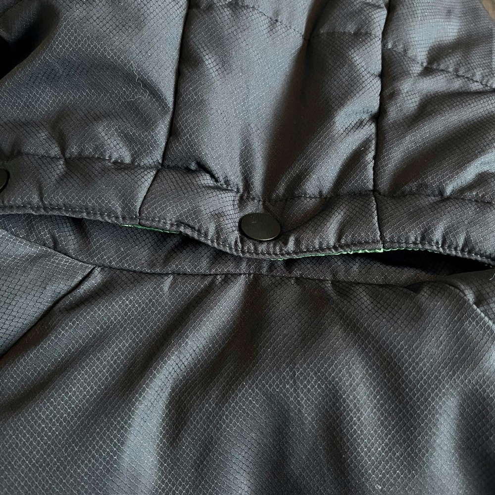 Lacoste L!VE Men's black green logo Print Reversible Quilted Jacket size 38 - Picture 10 of 15